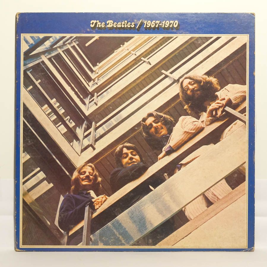 The beatles 1967 1970 blue album