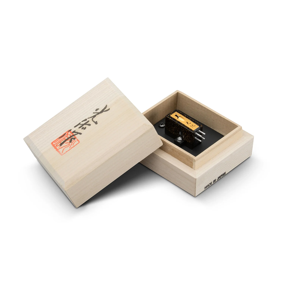 urushi-bk-002